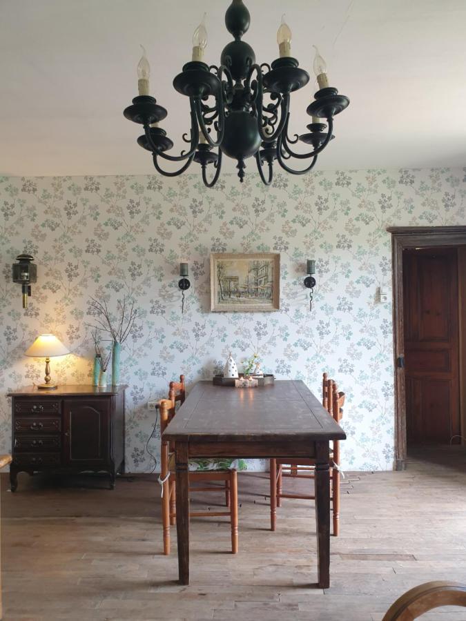 Bed and Breakfast De Oude Pastorie La Celle-En-Morvan Exterior foto